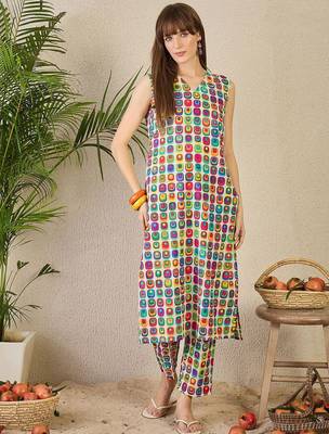 White women printed multicolor color cotton kurta with trousers 2