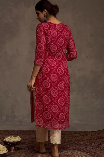 Pink women bandhani printed sequinned georgette kurta