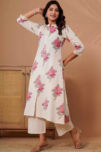 Off white women floral printed floral kurta