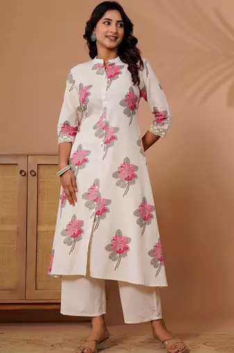 Off white women floral printed floral kurta
