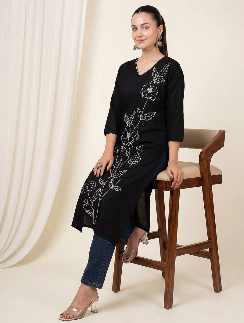 Black floral printed straight kurta
