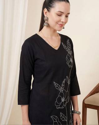 Black floral printed straight kurta 2