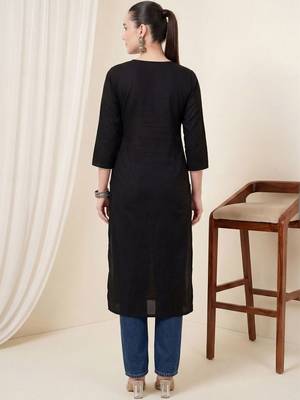 Black floral printed straight kurta 4