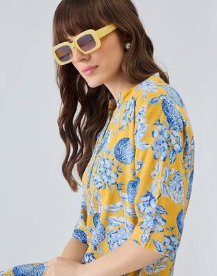 Yellow women floral printed kurta with trousers 2