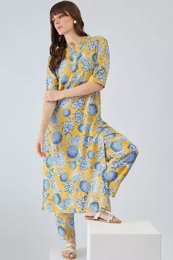 Yellow women floral printed regular kurta with trousers