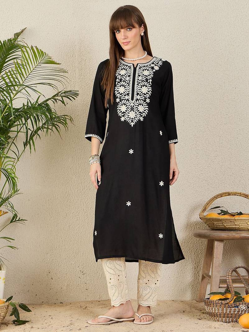 Black floral embroidered thread work round neck straight kurta