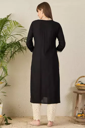 Black floral embroidered thread work round neck straight kurta