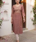Brown women floral embroidered sequinned floral kurta