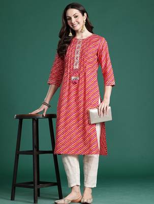 Pink women leheriya printed kurta 1
