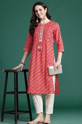 Pink women leheriya printed kurta