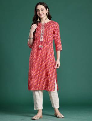 Pink women leheriya printed kurta 2