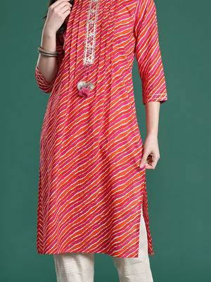 Pink women leheriya printed kurta 3