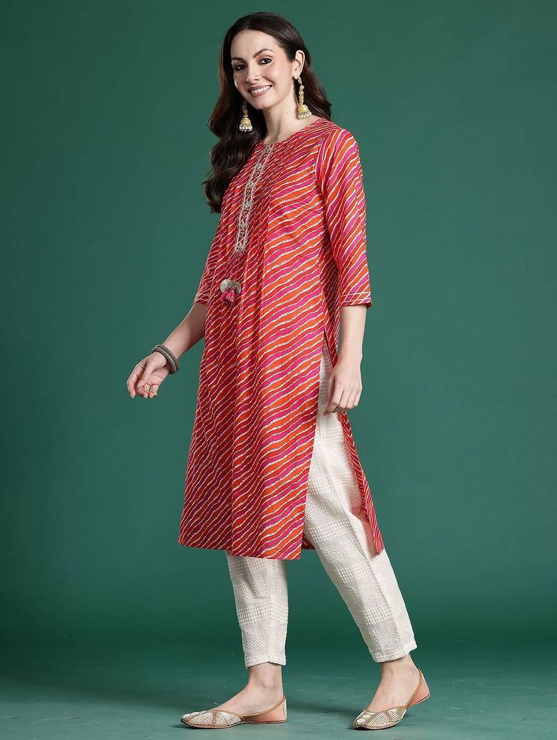 Pink women leheriya printed kurta