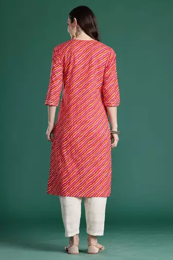 Pink women leheriya printed kurta
