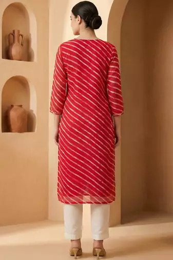 Pink women leheriya printed georgette kurta