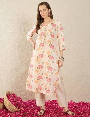 Cream women floral printed thread work floral kurta 3