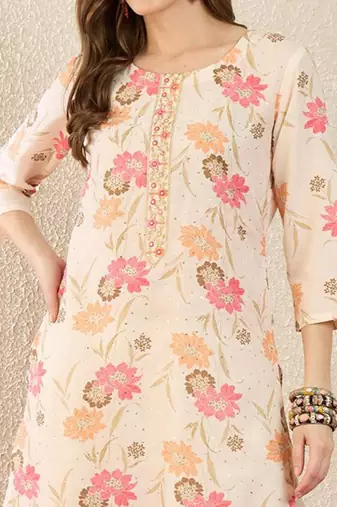 Cream women floral printed thread work floral kurta