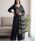Black women ethnic motifs embroidered regular thread work pure cotton kurta with palazzos & with dupatta