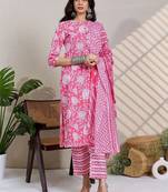 Pink women floral printed pure cotton kurta with trousers & dupatta