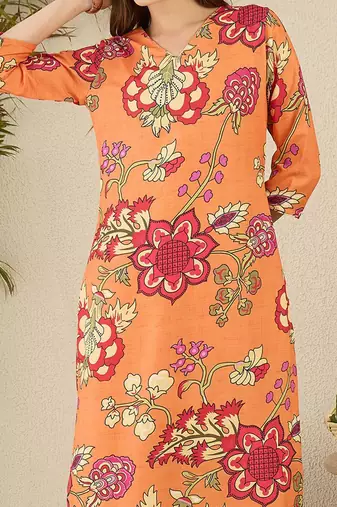 Orange floral screen printed v-neck straight kurta with trousers
