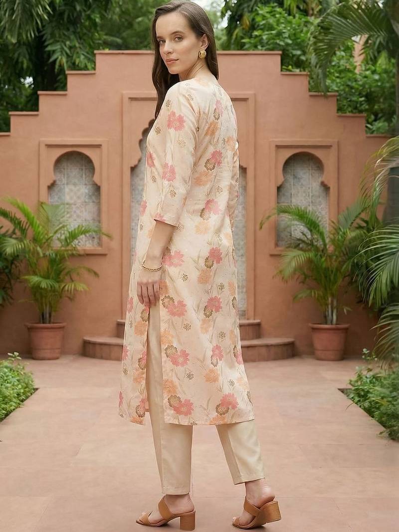 Cream women floral printed thread work floral kurta