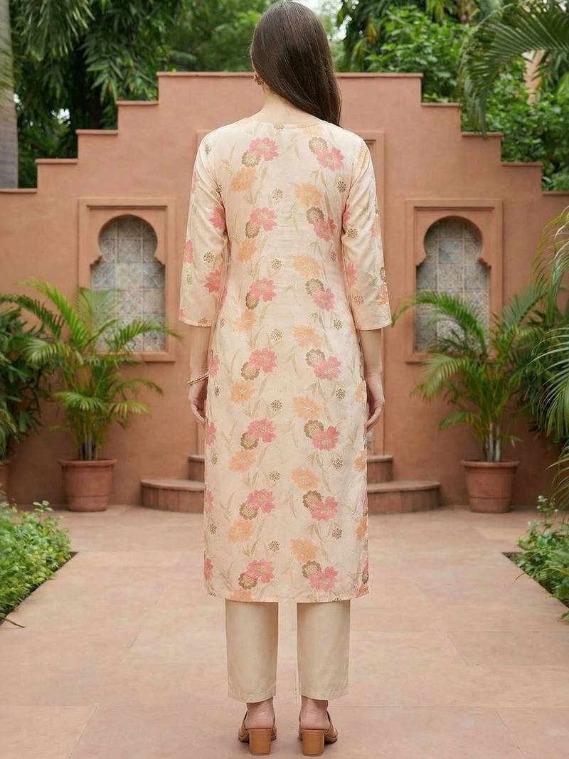 Cream women floral printed thread work floral kurta