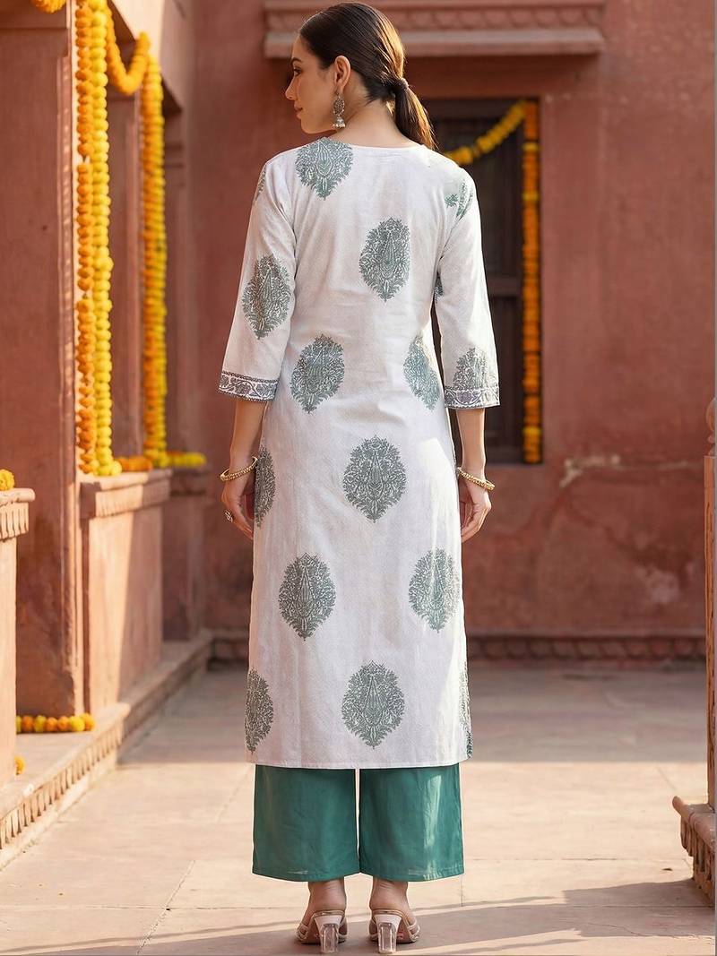 White women floral printed floral kurta