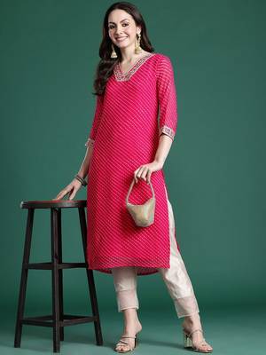 Magenta leheriya printed mirror work chiffon kurta 1