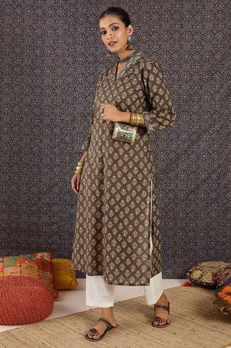 Grey women ethnic motifs printed sequinned kurta