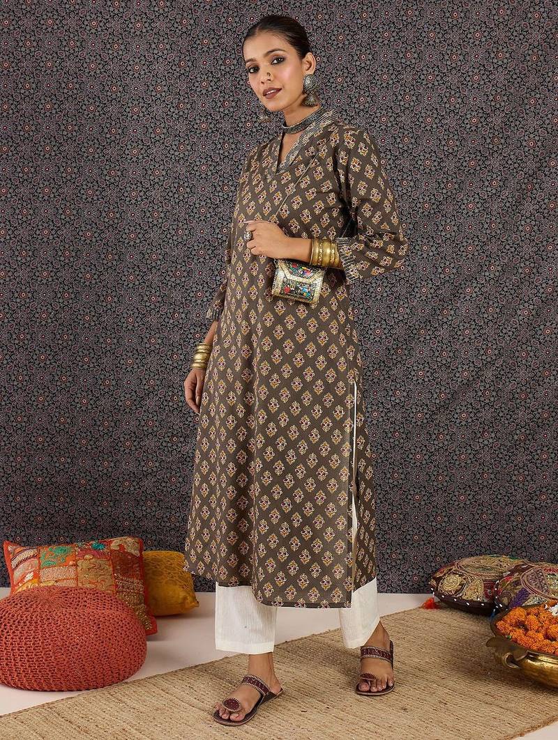 Grey women ethnic motifs printed sequinned kurta