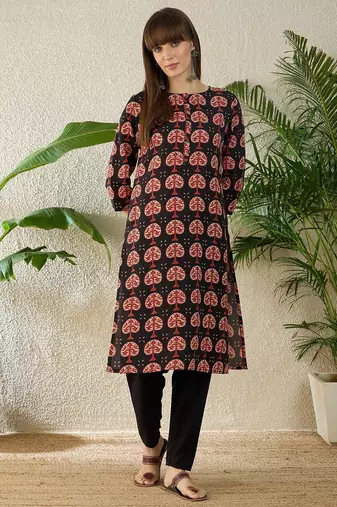 Black women ethnic motifs printed kurta