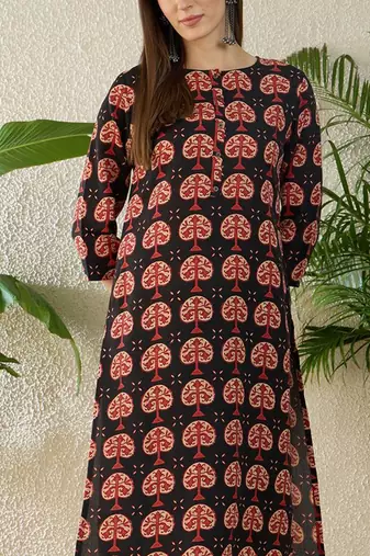 Black women ethnic motifs printed kurta