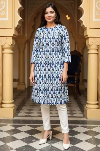 Blue women ethnic motifs printed straight kurta
