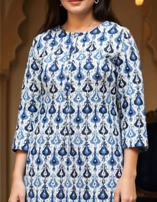 Blue women ethnic motifs printed straight kurta 4