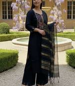 Black ethnic motifs embroidered thread work pure cotton kurta with palazzos & dupatta