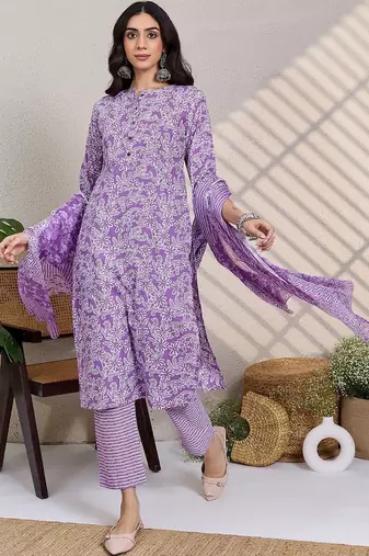 Purple women floral printed regular pure cotton kurta with trousers & with dupatta