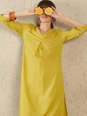 Olive women solid kurta with trouser 1