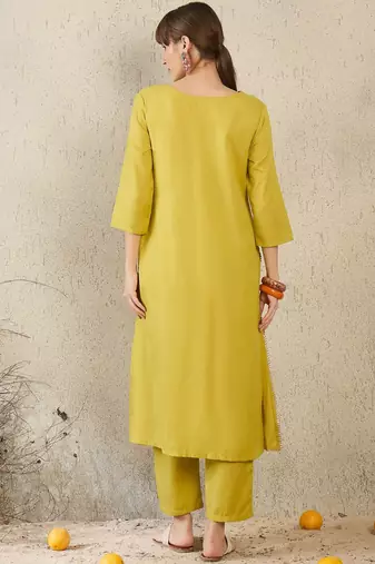 Olive women solid kurta with trouser