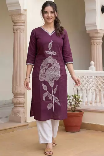 Burgundy floral embroidered thread work kurta