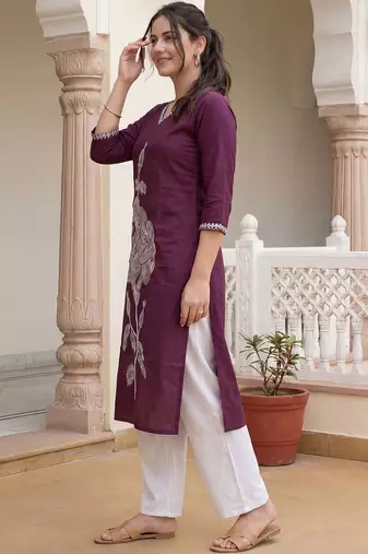Burgundy floral embroidered thread work kurta