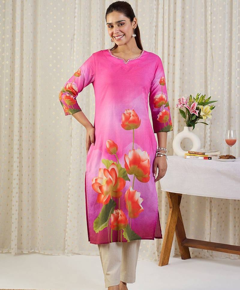 Pink women floral printed round neck straight kurta