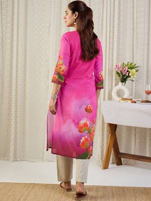 Pink women floral printed round neck straight kurta 4