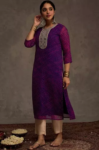 Purple women leheriya printed sequinned georgette kurta
