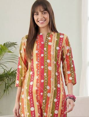 Multicolor women printed cotton kurta with trousers 2