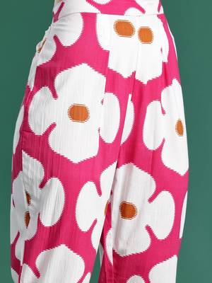 Pink floral printed pleated cotton kurta with trousers 3
