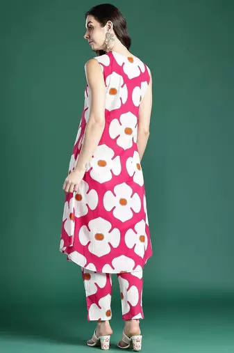 Pink floral printed pleated pure cotton kurta with trousers