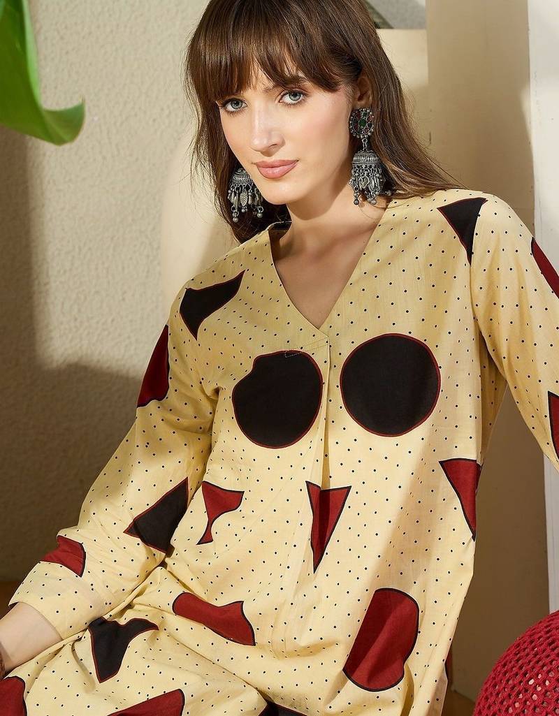 Beige women printed regular pure cotton kurta with trousers