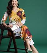 Off white floral printed kurta with trousers
