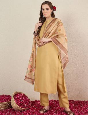 Beige women solid kurta with trousers & dupatta 3