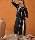 Black floral embroidered notch neck thread work straight kurta